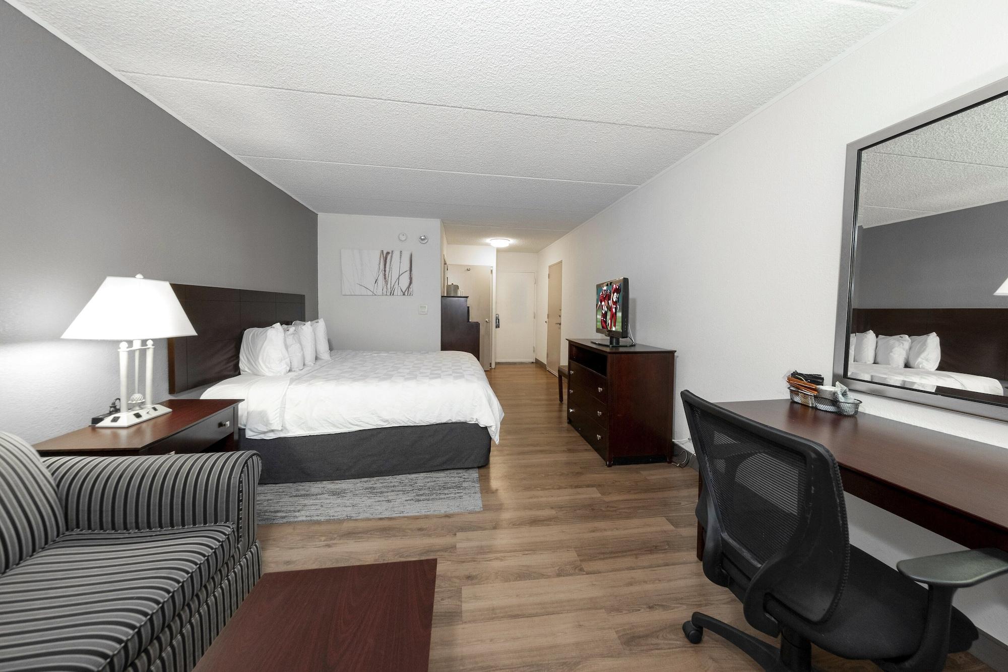 Red Roof Inn Plus Newark Liberty Airport - Картерет Экстерьер фото